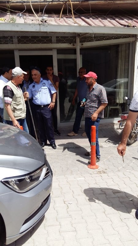 Zabıta Müdürlüğü Ekipleri Tarafından Duba ve Levhalar Kaldırıldı