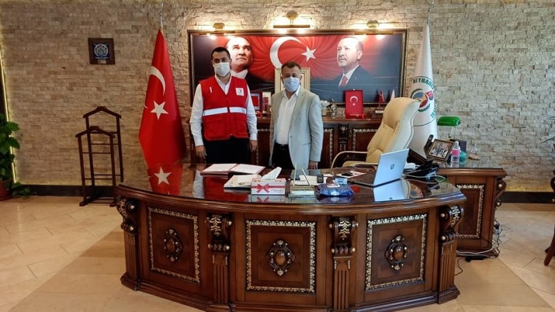 Reyhanlı Belediyesi ile Türk Kızılay Hatay Toplum Merkezi arasında işbirliği protokolü imzalandı.
